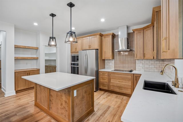 5380 Carter Court, Johnston, IA 50131