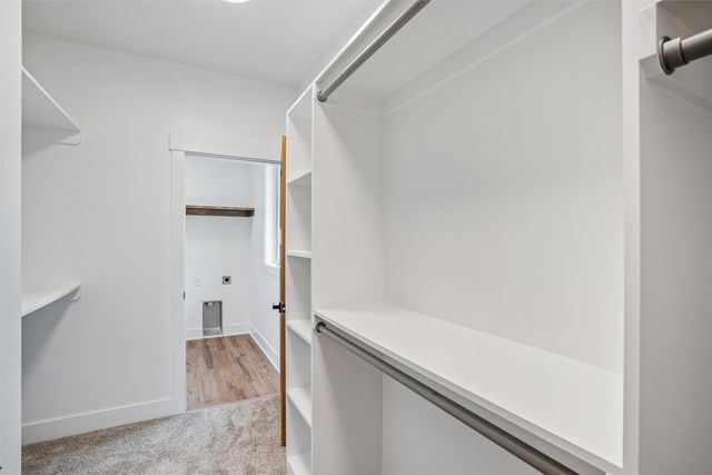 5380 Carter Court, Johnston, IA 50131