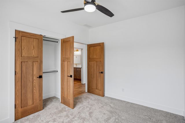 5380 Carter Court, Johnston, IA 50131