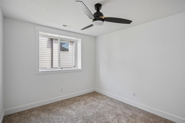 5380 Carter Court, Johnston, IA 50131