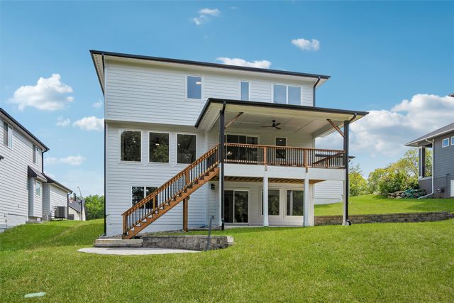5380 Carter Court, Johnston, IA 50131