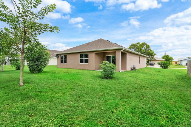 626 SW ESTER Avenue, Port St. Lucie, Port St Lucie, FL 34983