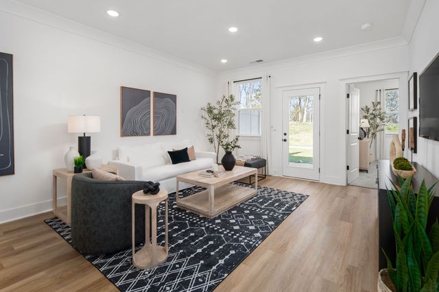 314 Panther Dr, Murfreesboro, TN 37127