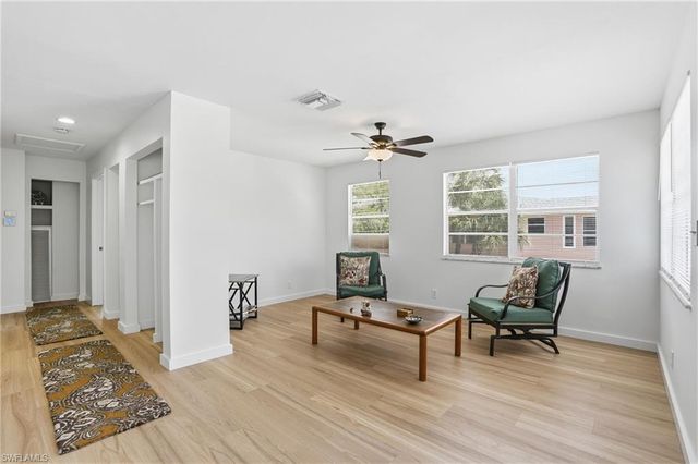 123 Andre Mar DR, Fort Myers Beach, FL 33931