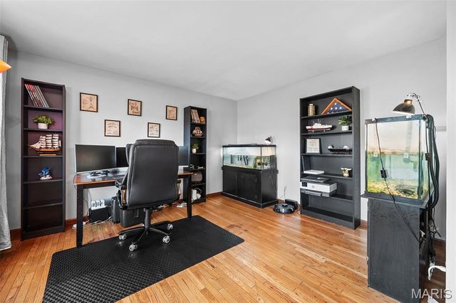 120 Hunters Pointe Drive, St Charles, MO 63304