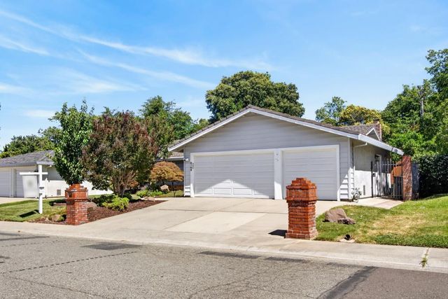 6766 Connemara Cir, Citrus Heights, CA 95621