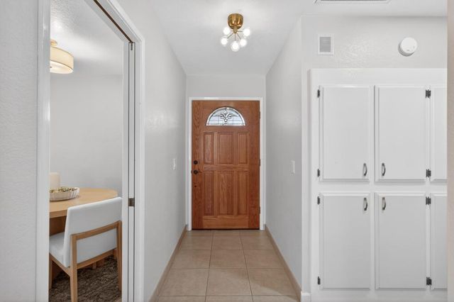 6766 Connemara Cir, Citrus Heights, CA 95621