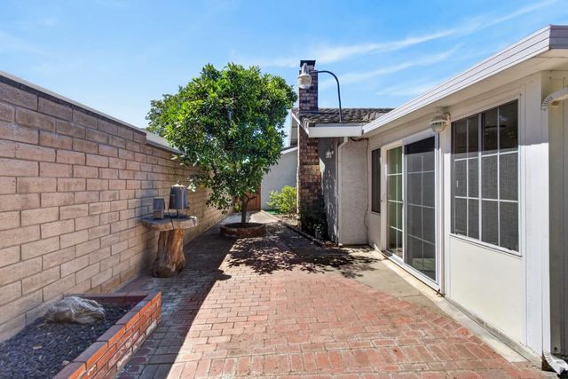 6766 Connemara Cir, Citrus Heights, CA 95621