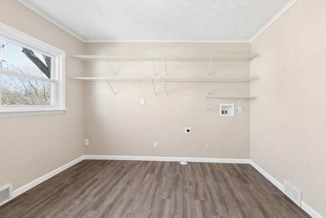 2217 W 13TH Street, Davenport, IA 52804