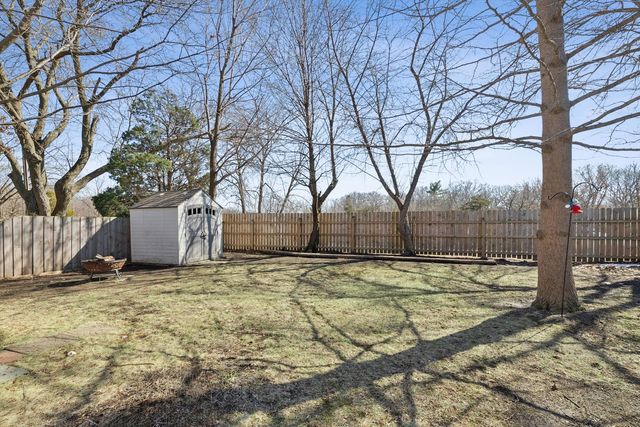 2217 W 13TH Street, Davenport, IA 52804