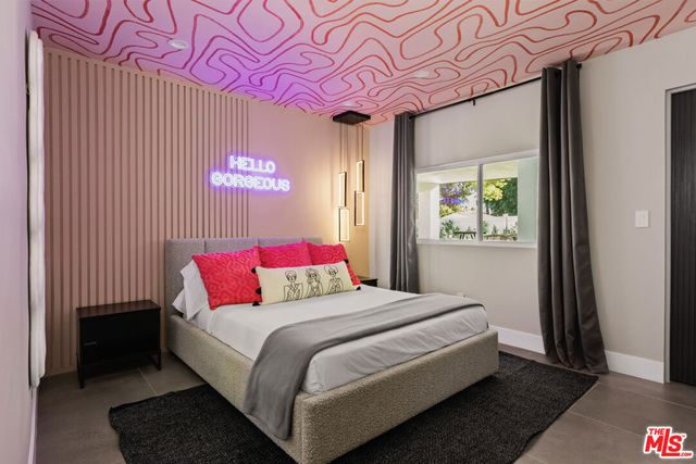 1170 E El Conquistador, Palm Springs, CA 92262