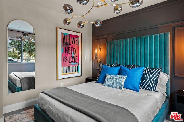 1170 E El Conquistador, Palm Springs, CA 92262