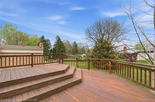 2629 Coral Drive, Troy, MI 48085