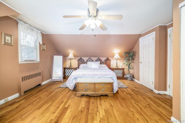 158 Roosevelt Avenue, Freeport, NY 11520