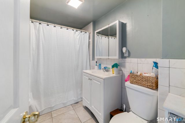 23 James Street, Waterbury, CT 06708