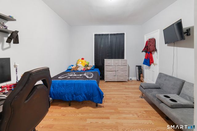 23 James Street, Waterbury, CT 06708