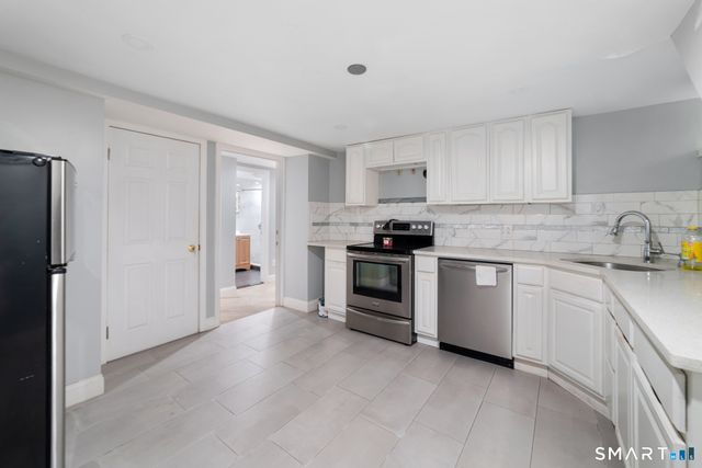 23 James Street, Waterbury, CT 06708