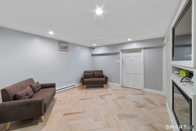 23 James Street, Waterbury, CT 06708