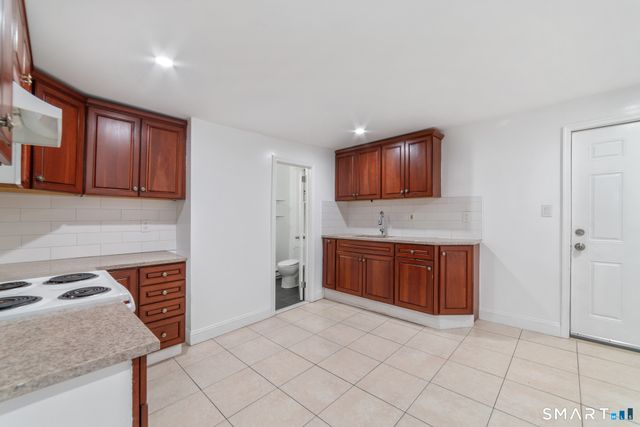 23 James Street, Waterbury, CT 06708