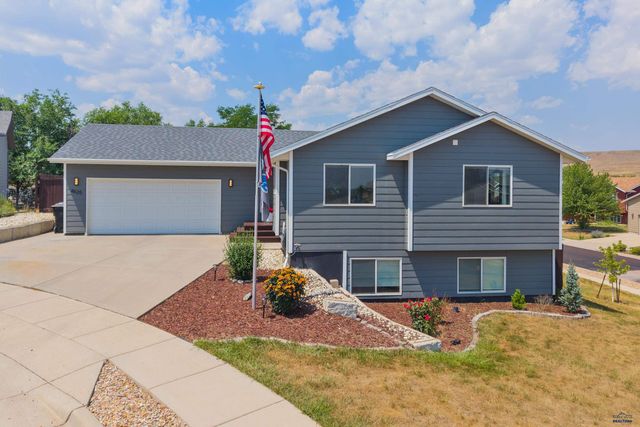4625 WISTERIA CT, Rapid City, SD 57701