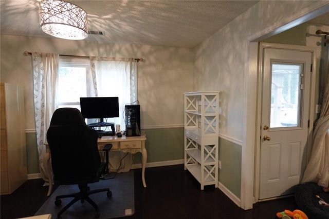 824 Whitehaven Lane, Lawrenceville, GA 30043