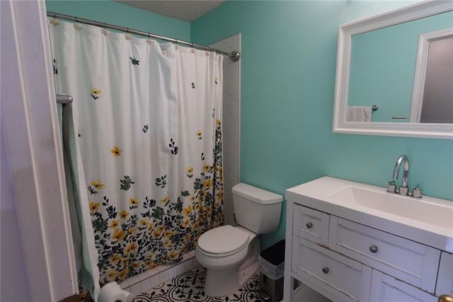 824 Whitehaven Lane, Lawrenceville, GA 30043