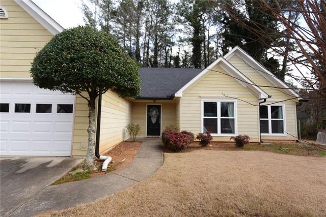 824 Whitehaven Lane, Lawrenceville, GA 30043