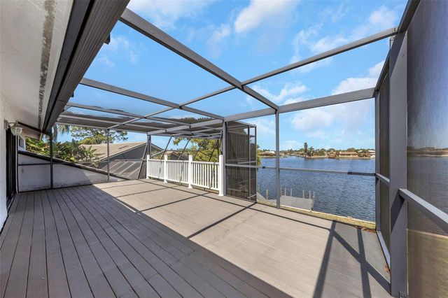 9821 BAY ISLAND DRIVE, Tampa, FL 33615