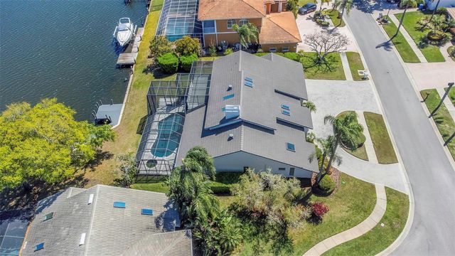 9821 BAY ISLAND DRIVE, Tampa, FL 33615