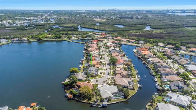 9821 BAY ISLAND DRIVE, Tampa, FL 33615