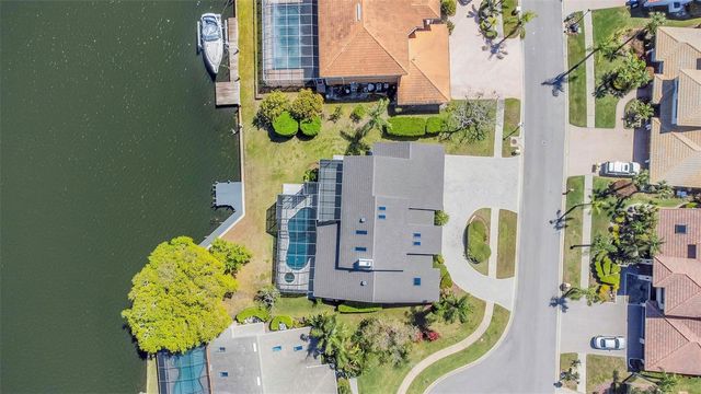 9821 BAY ISLAND DRIVE, Tampa, FL 33615