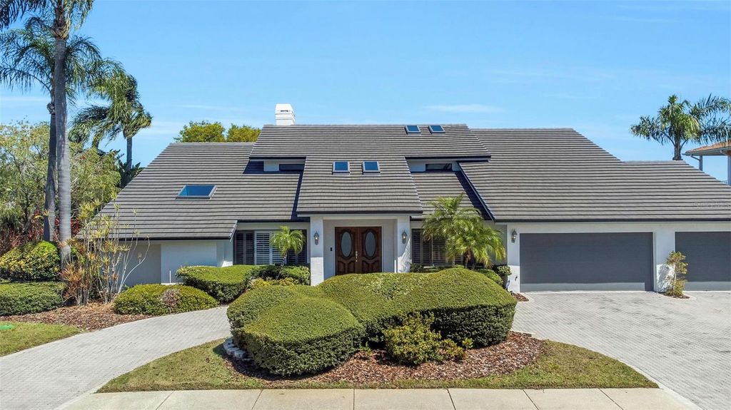 9821 BAY ISLAND DRIVE, Tampa, FL 33615