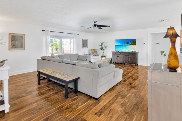 10811 PROVIDENCE OAKS DRIVE, Riverview, FL 33578