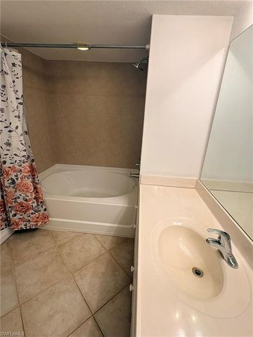 4127 Residence DR, Fort Myers, FL 33901
