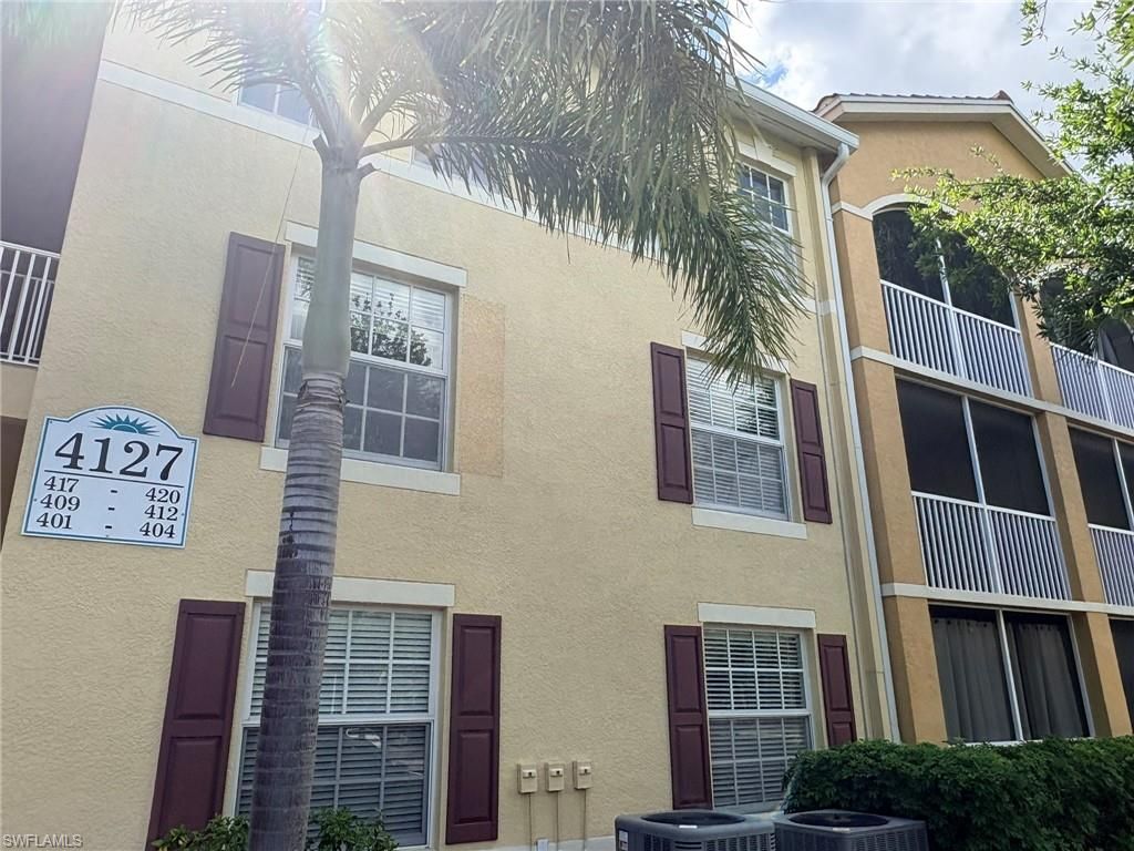4127 Residence DR, Fort Myers, FL 33901