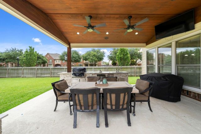 11306 Bentgrove Lane, Cypress, TX 77433