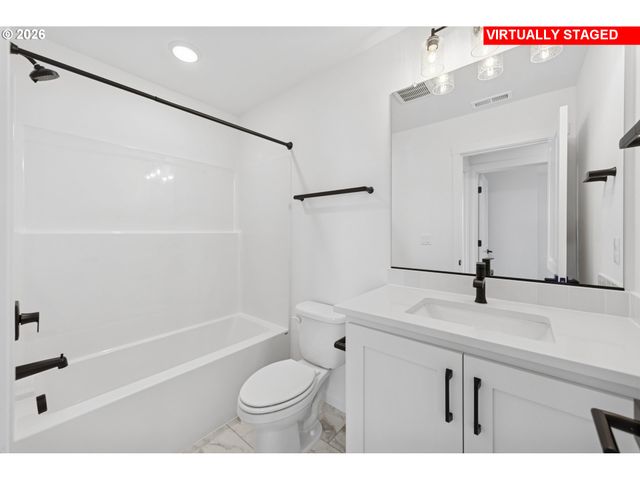 3264 Se Pillar Ln, Hillsboro, OR 97123