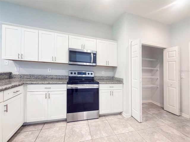 1097 GRANTHAM DRIVE, Sarasota, FL 34234