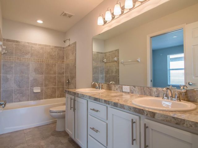 1097 GRANTHAM DRIVE, Sarasota, FL 34234