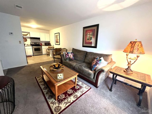 1307 Redwood Ln G, Gulf Breeze, FL 32563