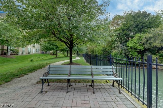 415 River Pl, Butler Boro, NJ 07405