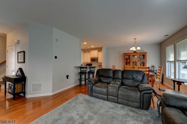 415 River Pl, Butler Boro, NJ 07405