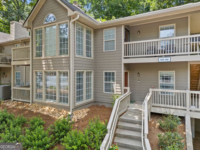 808 Country Park Drive SE, Smyrna, GA 30080