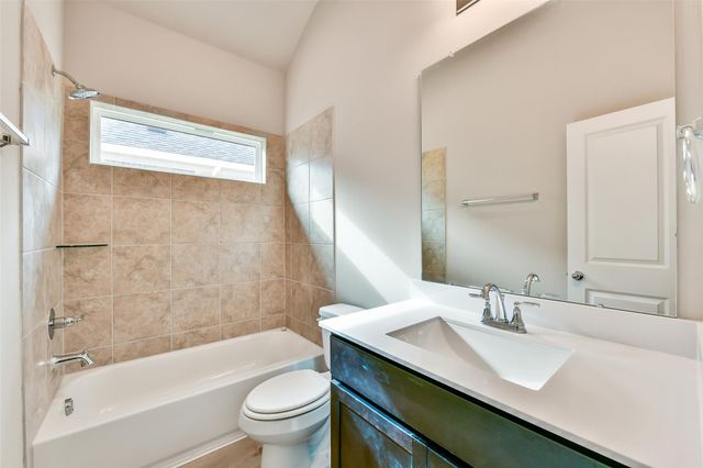 3915 Sugardale Street, Baytown, TX 77521