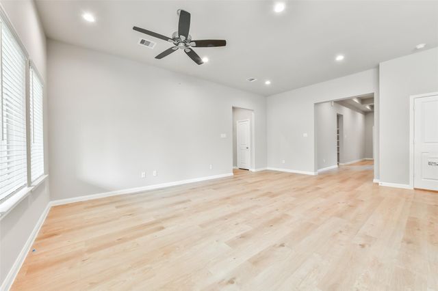 3915 Sugardale Street, Baytown, TX 77521