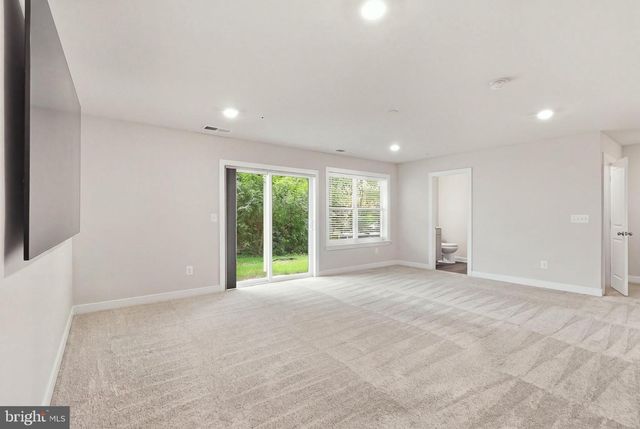 5683 STEPHANIE TESSA WAY WAY, Alexandria, VA 22303
