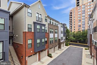 5683 STEPHANIE TESSA WAY WAY, Alexandria, VA 22303