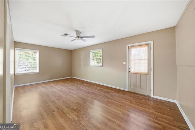 5616 Mill Trace Drive, Dunwoody, GA 30338