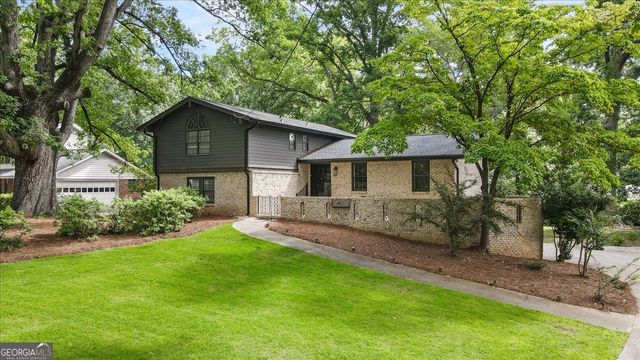 5616 Mill Trace Drive, Dunwoody, GA 30338