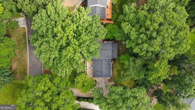 5616 Mill Trace Drive, Dunwoody, GA 30338